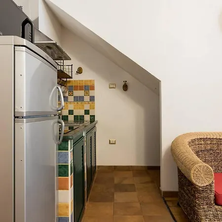 Juno's Apartment *