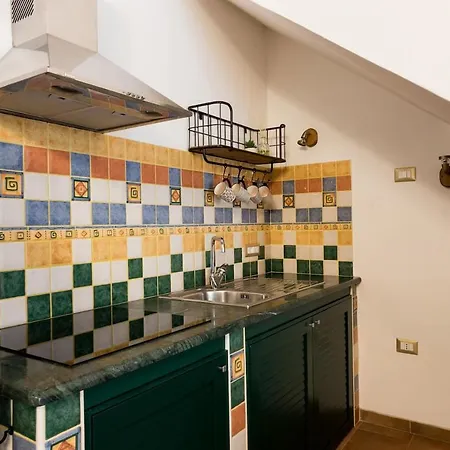 Juno's Apartment *