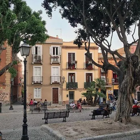 Juno's Cagliari