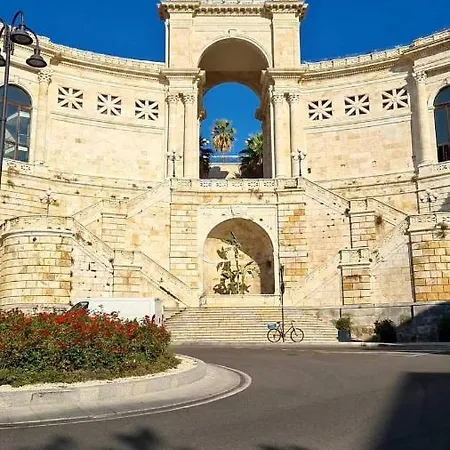 Juno's Cagliari
